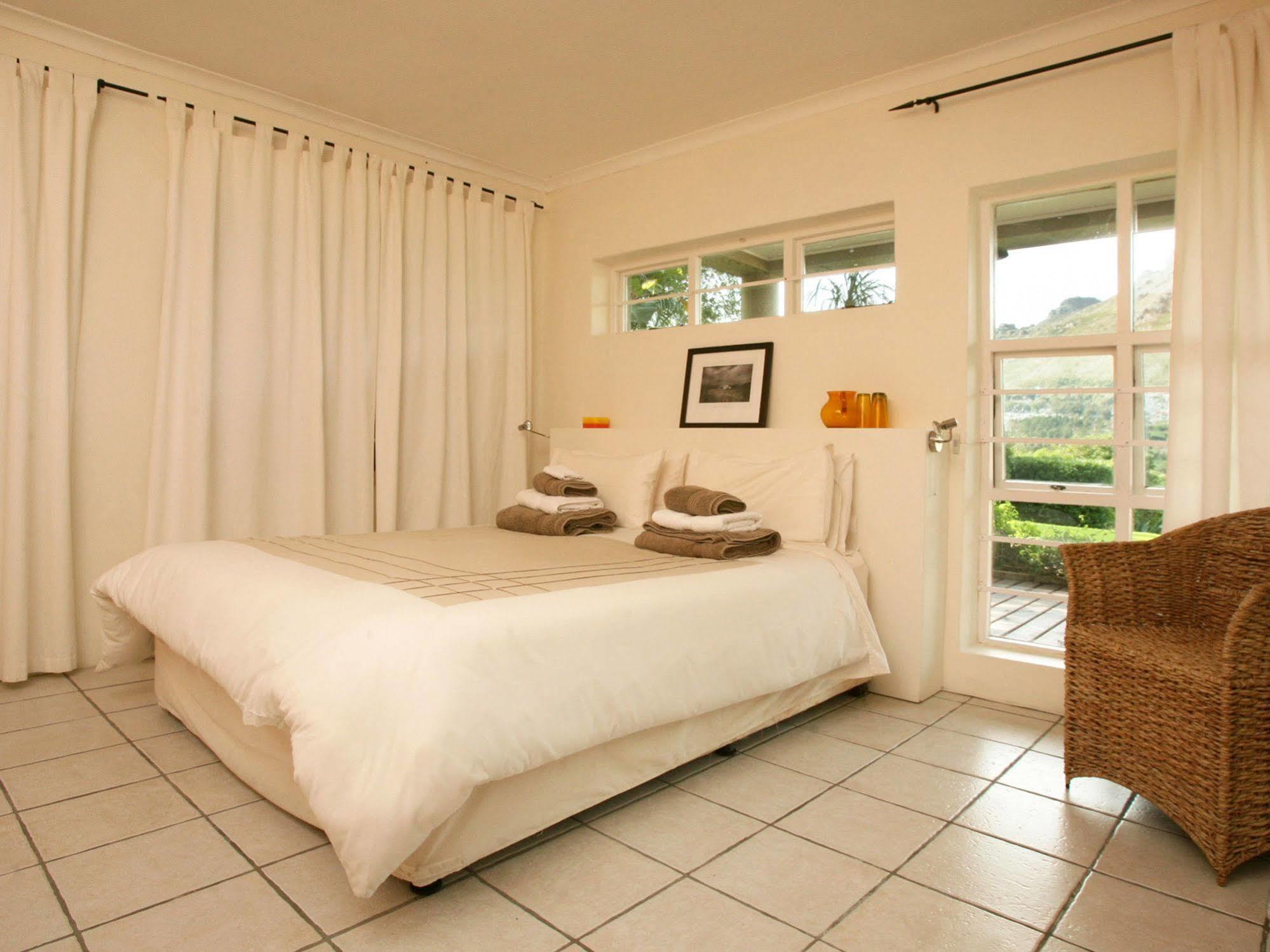 Art Gallery Guest House - Thandekayo Hout Bay Ngoại thất bức ảnh