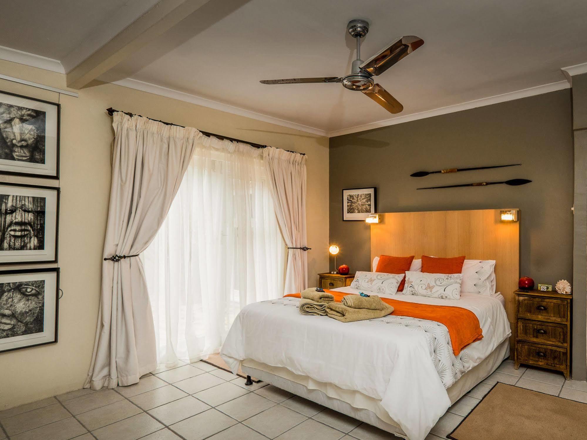 Art Gallery Guest House - Thandekayo Hout Bay Ngoại thất bức ảnh